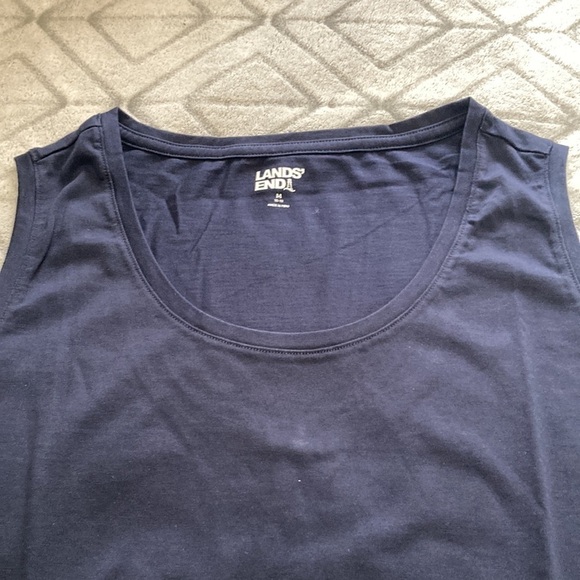 Lands End Navy tank size M - Picture 3 of 7